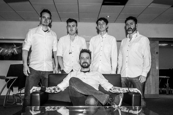 Frank Turner & The Sleeping Souls + support