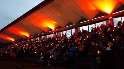 Weihnachtliches Stadionsingen