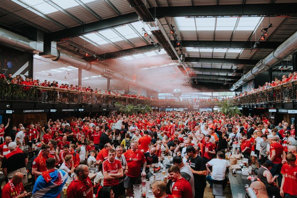 LIVERPOOL FC FANPARK: CARABAO CUP FINAL