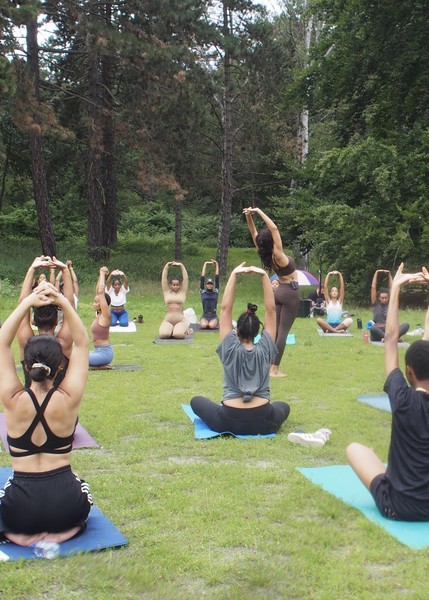 Yoga on the Green- For BIPOC & Flinta