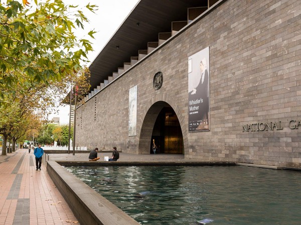 Free guided tour Exploring the Art at NGV