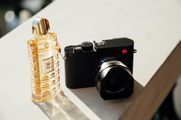 Capturing Scented Stories with Leica