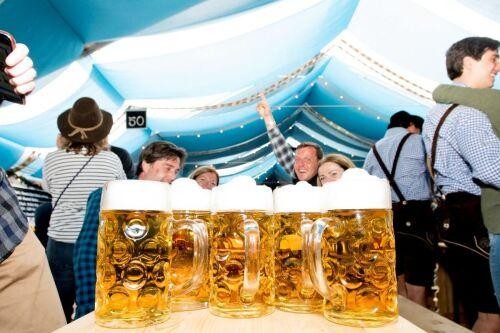 Zum Schneider Oktoberfest 2024