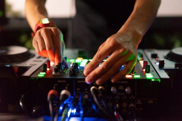 DJ Workshop - Learn How to DJ