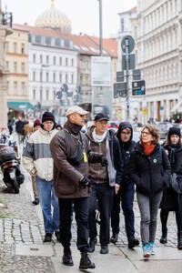 Öffentliche Führung zur Geschichte der KW: KW, a hike