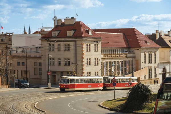 Kunsthalle Praha admission