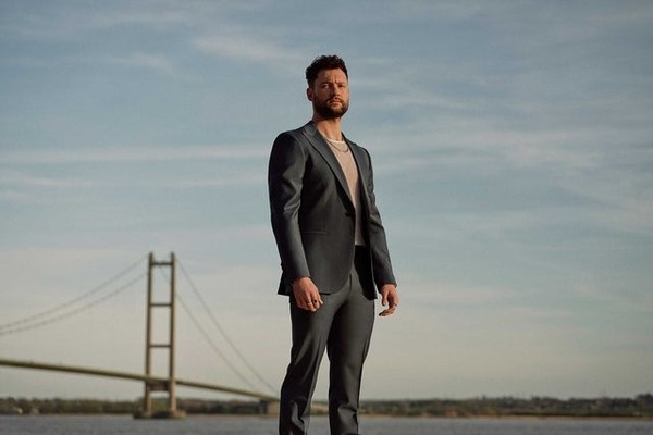 Calum Scott | Box seat in the Ticketmaster Suite