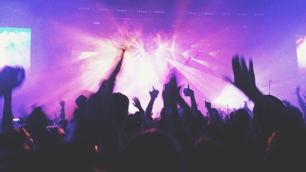 Nina Chuba | Box seat in the Ticketmaster Suite