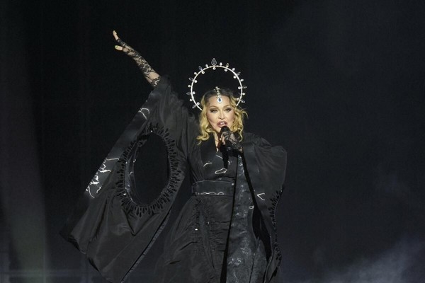 Madonna - The Celebration Tour Madonna - The Celebration Tour