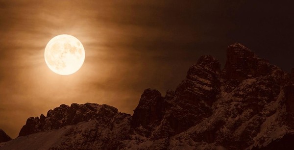Full Moon Meditation for Women