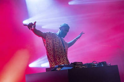 DJ Ben Olayinka. Durchlüften – 2025 Live Konzerte & DJ Acts im Schlüterhof