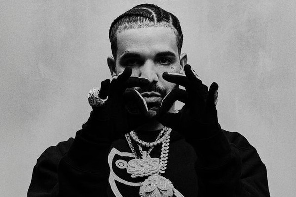 Drake with PARTYNEXTDOOR: $ome $pecial $hows 4 EU | Box seat