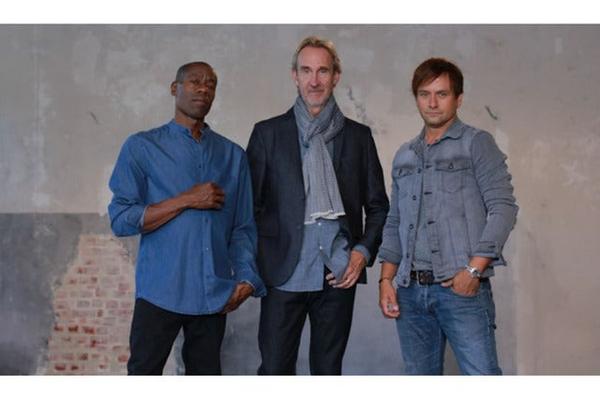 Mike & the Mechanics