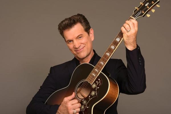 Chris Isaak